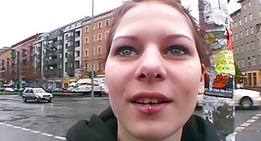 sex tq gái xinh Thư ký cho ông chủ một đánh đòn trong văn phòng. jav gái xinh